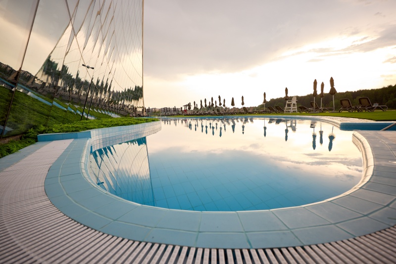 ОТКРЫТЫЙ БАССЕЙН МАРИНА /  MARINA OUTDOOR POOL 